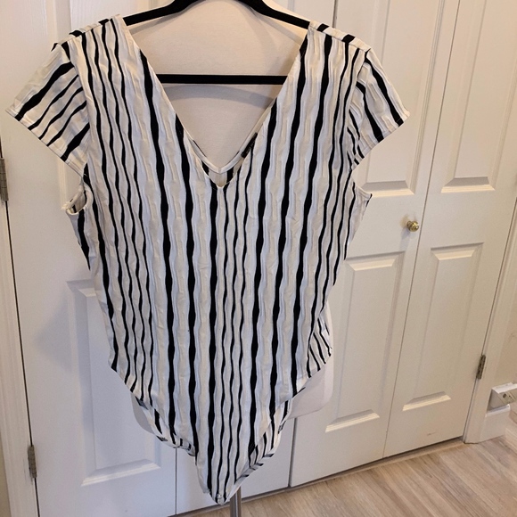 River Island Tops - River Island Textured Striped Bodysuit - EUC
